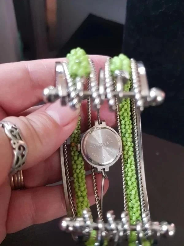 Verzilverde en groene armband met nieuwe horloge – photo 5